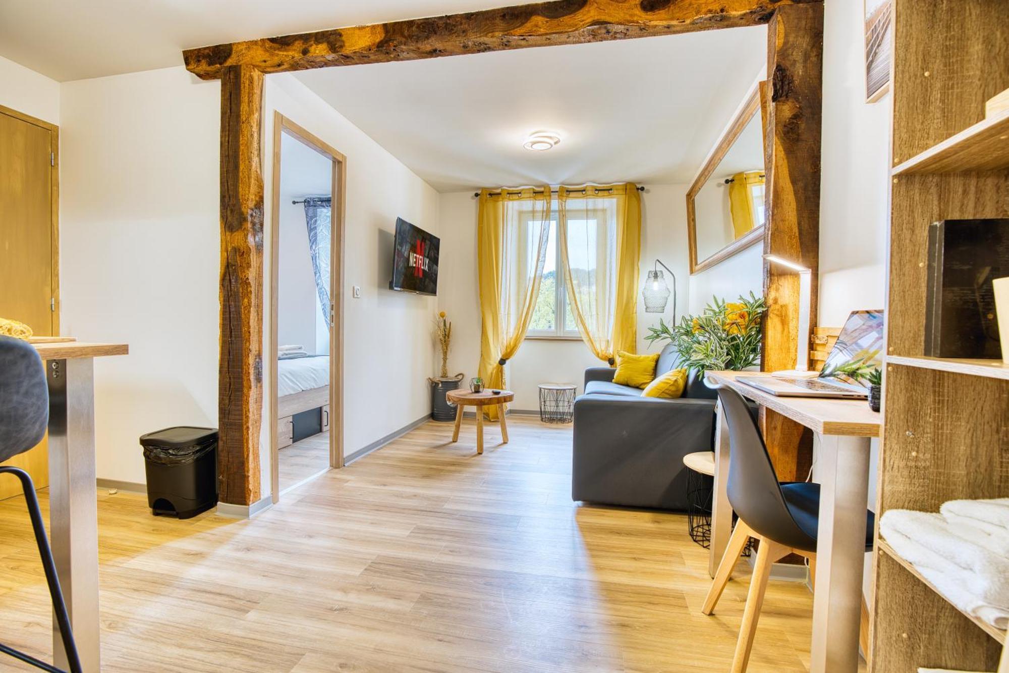 Les Hourtous Netflix Wi-Fi Fibre Terasse 4 Pers Appartement Banassac Buitenkant foto